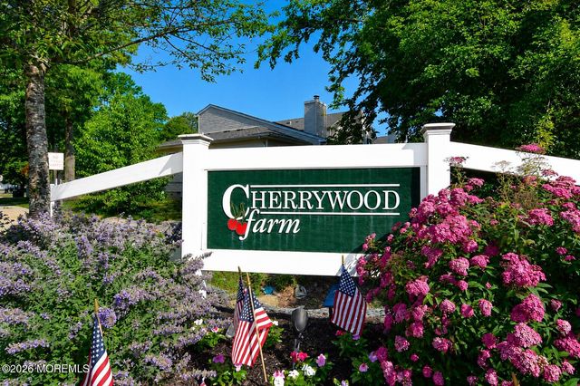 6 Cherrywood Circle, Brick, NJ 08724