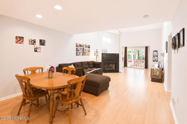 6 Cherrywood Circle, Brick, NJ 08724