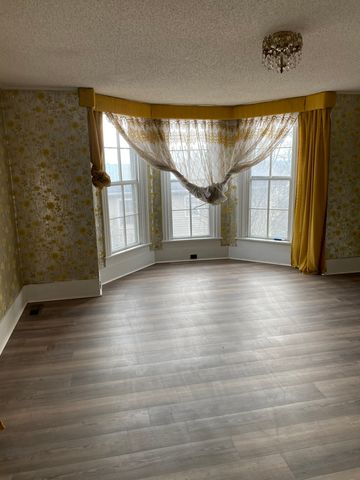 339 W Washington St, Pulaski, TN 38478