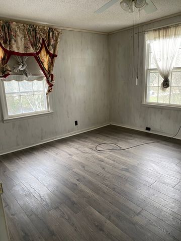 339 W Washington St, Pulaski, TN 38478