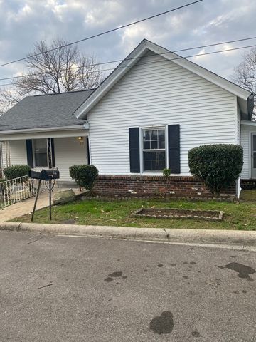 339 W Washington St, Pulaski, TN 38478