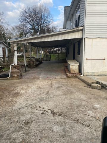 339 W Washington St, Pulaski, TN 38478