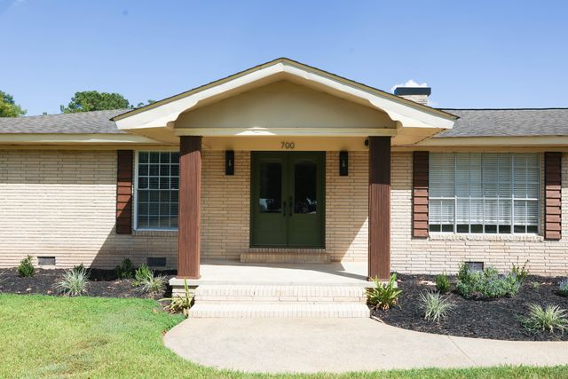700 Old Richton, Petal, MS 39465