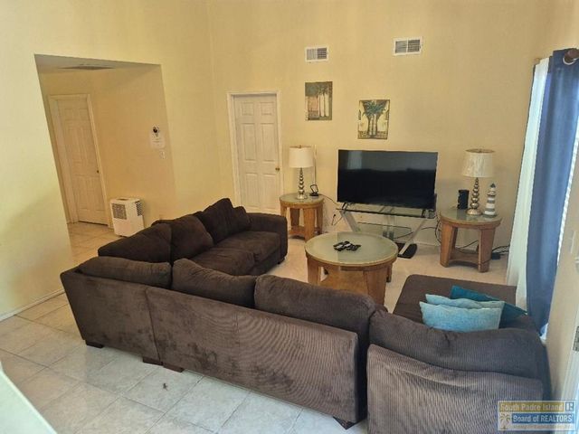 116 E Whiting St., South Padre Island, TX 78597