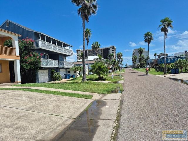 116 E Whiting St., South Padre Island, TX 78597