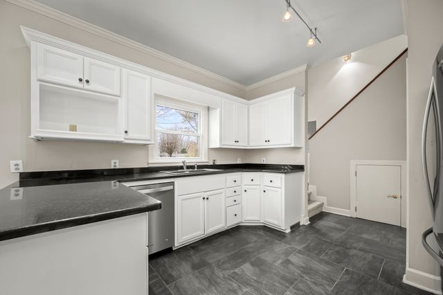 105 Kings Pl, Tullahoma, TN 37388