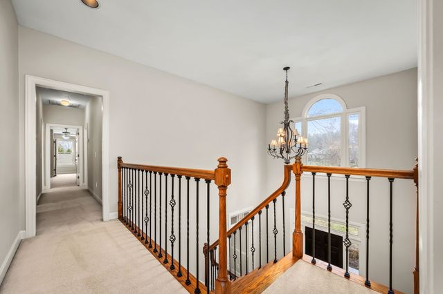 105 Kings Pl, Tullahoma, TN 37388