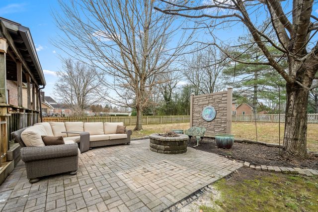 105 Kings Pl, Tullahoma, TN 37388