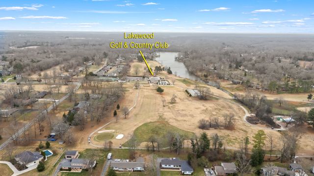 105 Kings Pl, Tullahoma, TN 37388