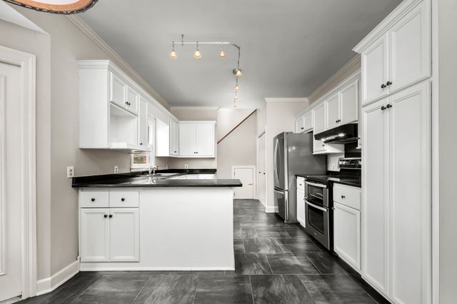 105 Kings Pl, Tullahoma, TN 37388