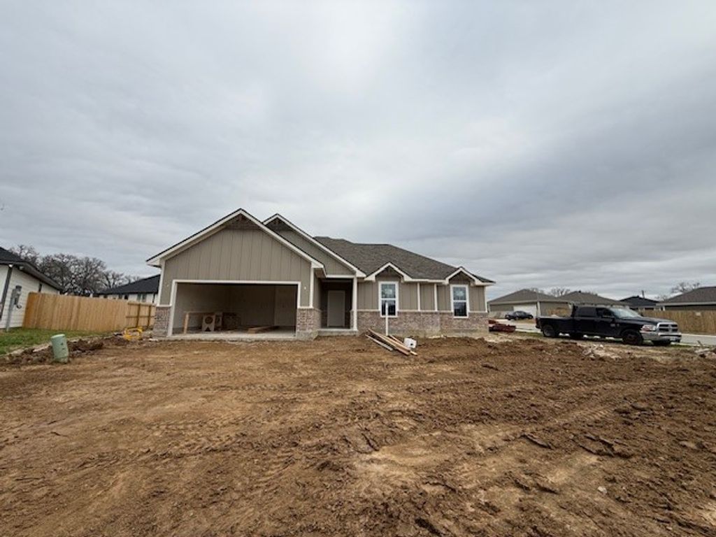 3500 Dill Court, Bryan, TX 77803