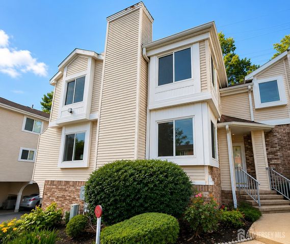 201 Madaline Drive, Avenel, NJ 07001