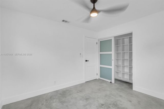 3301 N 66th Ave, Hollywood, FL 33024