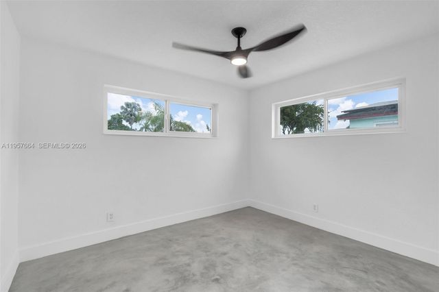 3301 N 66th Ave, Hollywood, FL 33024