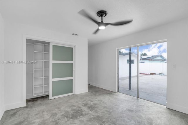 3301 N 66th Ave, Hollywood, FL 33024