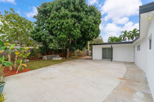 3301 N 66th Ave, Hollywood, FL 33024