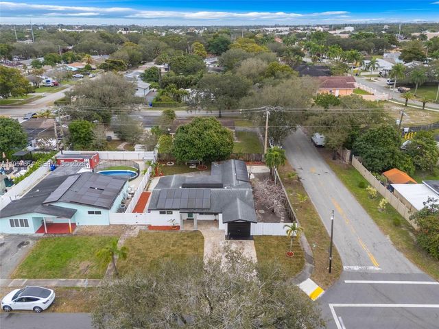 3301 N 66th Ave, Hollywood, FL 33024