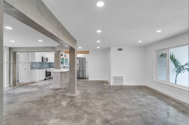 3301 N 66th Ave, Hollywood, FL 33024