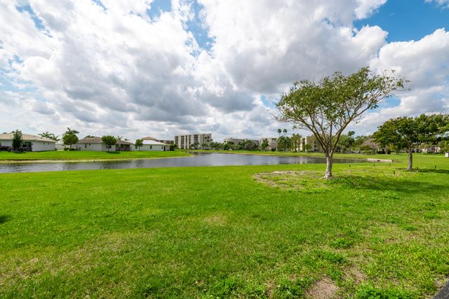 14476 Amberly Lane 101, Delray Beach, FL 33446