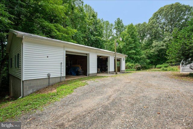 2175 PONDS WOOD RD, Huntingtown, MD 20639
