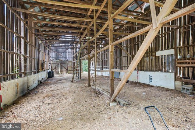 2175 PONDS WOOD RD, Huntingtown, MD 20639