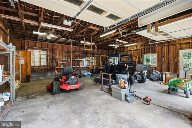 2175 PONDS WOOD RD, Huntingtown, MD 20639
