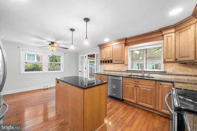 118 GLEAVES RD, Springfield, PA 19064