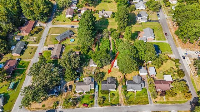 1308 Beechwood AVE, Suffolk, VA 23435