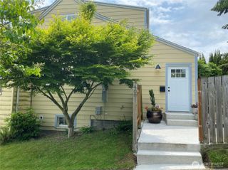 4001 34th Avenue SW #A, Seattle, WA 98126