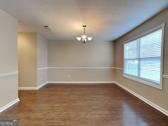 415 Shadowbrooke Circle, Loganville, GA 30052