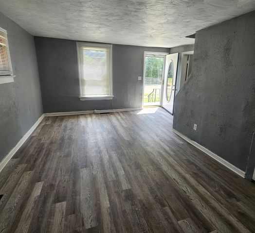 218 OAKWOOD Avenue, Rockford, IL 61101