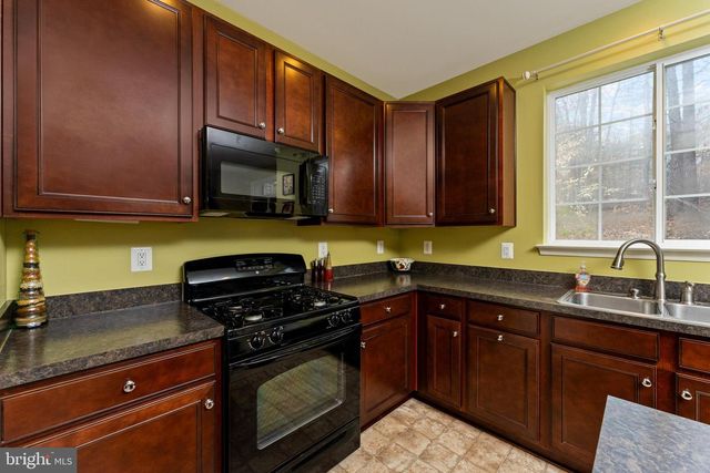 4072 PRESIDENTIAL HILL LOOP, Dumfries, VA 22025