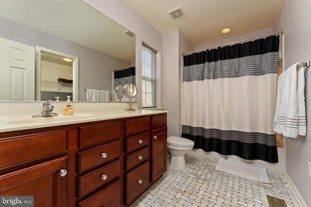 4072 PRESIDENTIAL HILL LOOP, Dumfries, VA 22025