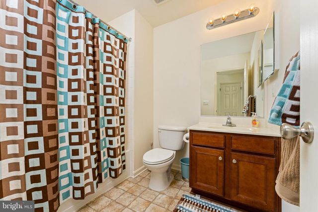 4072 PRESIDENTIAL HILL LOOP, Dumfries, VA 22025