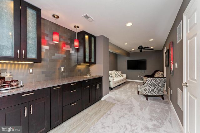 4072 PRESIDENTIAL HILL LOOP, Dumfries, VA 22025