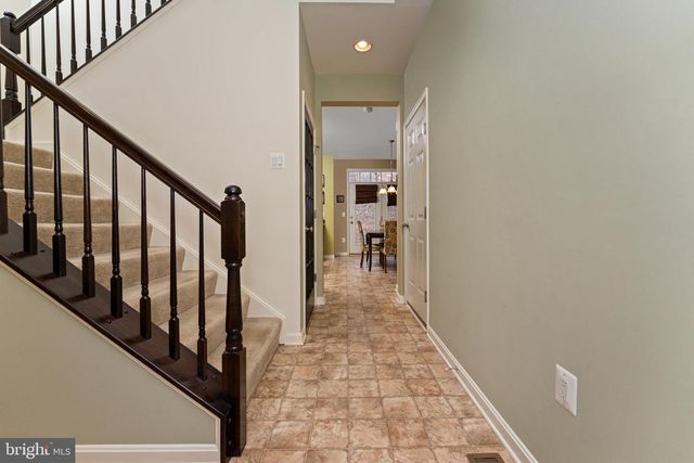 4072 PRESIDENTIAL HILL LOOP, Dumfries, VA 22025