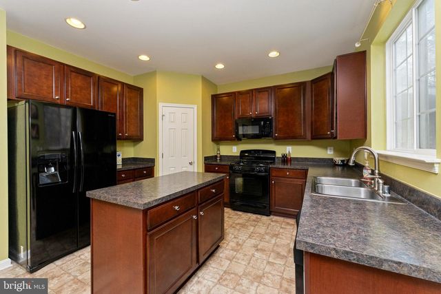 4072 PRESIDENTIAL HILL LOOP, Dumfries, VA 22025