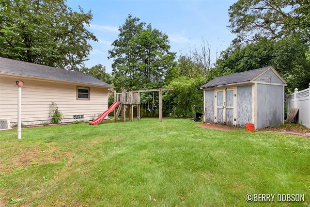 2217 Highlander Drive, Kentwood, MI 49508