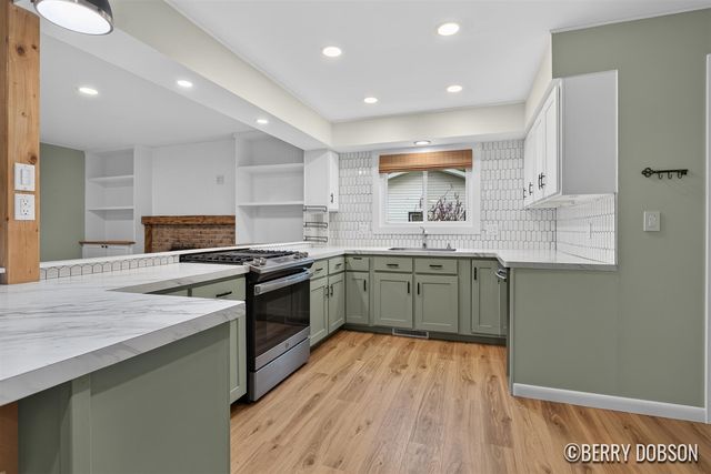 2217 Highlander Drive, Kentwood, MI 49508