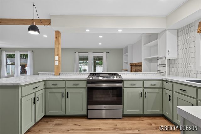 2217 Highlander Drive, Kentwood, MI 49508
