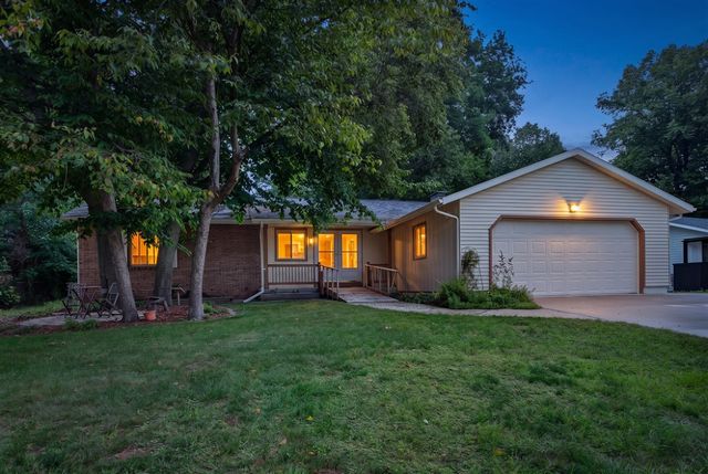 2217 Highlander Drive, Kentwood, MI 49508
