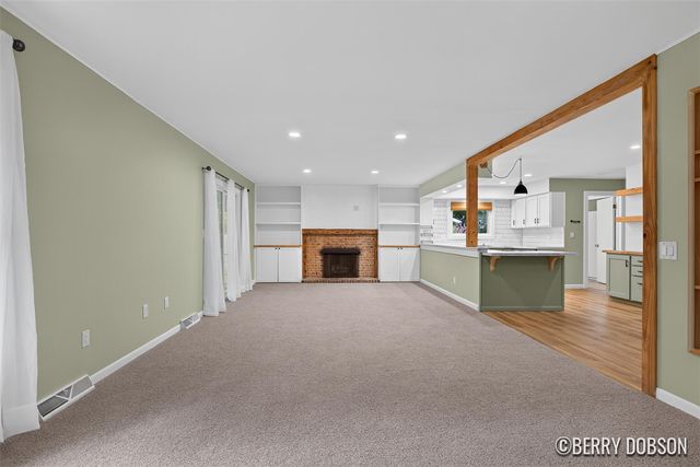 2217 Highlander Drive, Kentwood, MI 49508