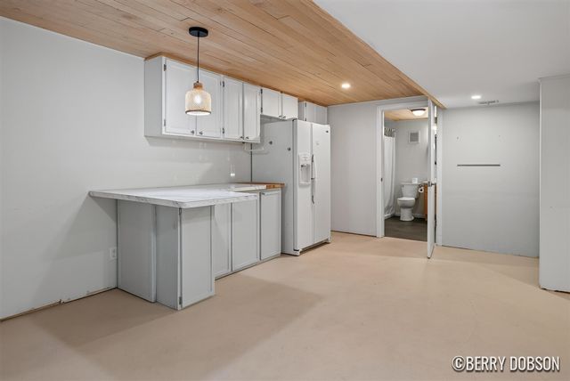 2217 Highlander Drive, Kentwood, MI 49508
