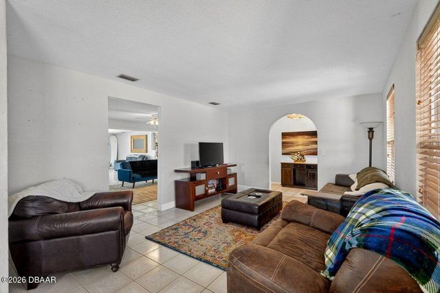 483 N Halifax Drive, Ormond Beach, FL 32176