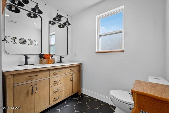 483 N Halifax Drive, Ormond Beach, FL 32176