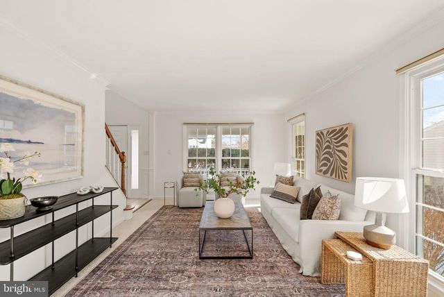 8144 TALL TIMBER DR, Gainesville, VA 20155