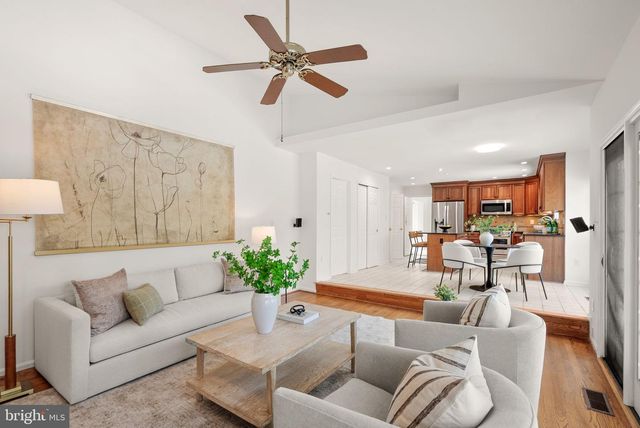 8144 TALL TIMBER DR, Gainesville, VA 20155