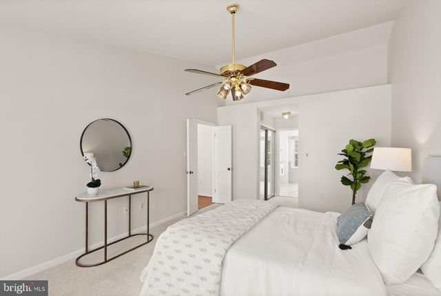 8144 TALL TIMBER DR, Gainesville, VA 20155