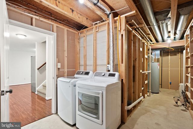 8144 TALL TIMBER DR, Gainesville, VA 20155