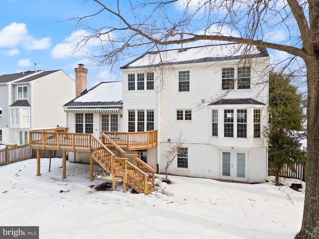 8144 TALL TIMBER DR, Gainesville, VA 20155